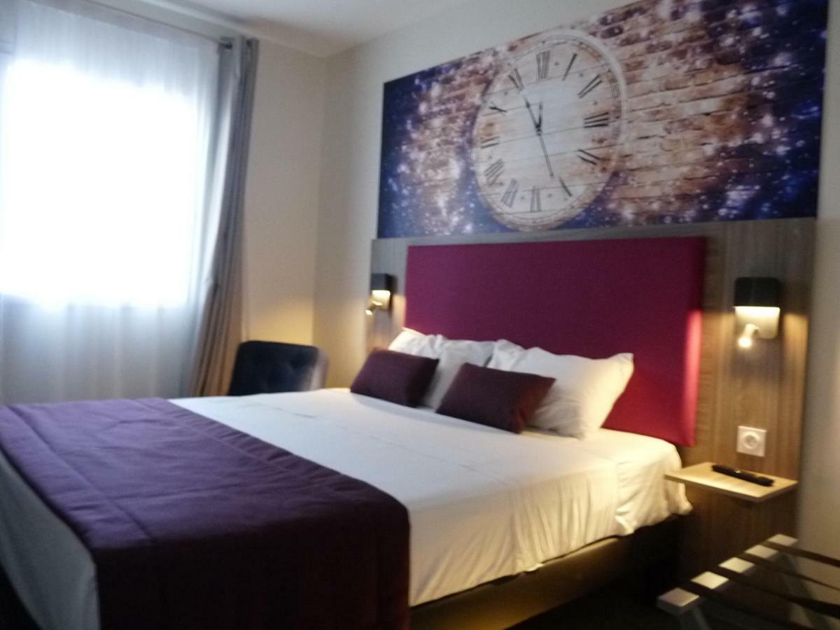 L'Horloge Gourmande Hotel Donzere Bagian luar foto
